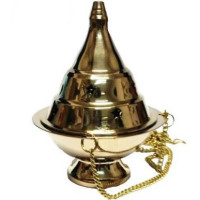 {
  "text": "incensario – pirâmide",
  "translation": "incense holder – pyramid"
}