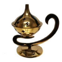 {
  "text": "incensario – onda",
  "translation": "incense holder – wave"
}