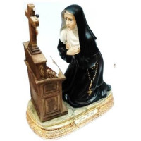 {
  "name": "Santa Rita praying – 17cm"
}
