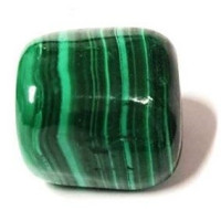 {
  "text": "malachite – small 10-15g"
}