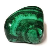 {
  "text": "malachite – small 7-9g"
}