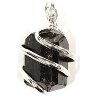 {
  "text": "black tourmaline pendant – wave"
}