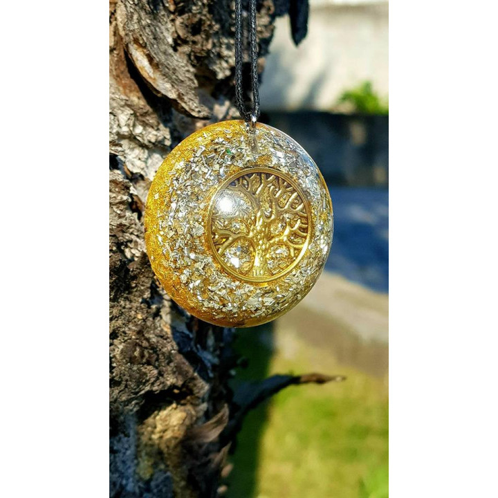 {
  "name": "ORGONITE - NECKLACE PENDANT - TREE OF LIFE Gold"
}