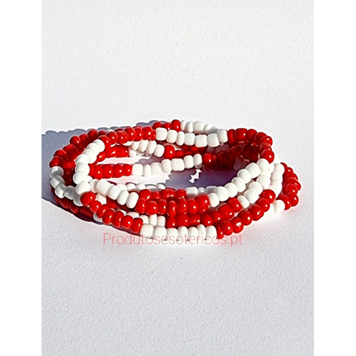 {
  "text": "White and Red Missangão Guide"
}