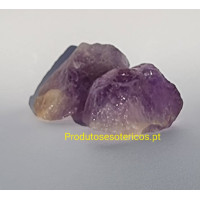 {
  "name": "Amethyst - Medium Raw"
}