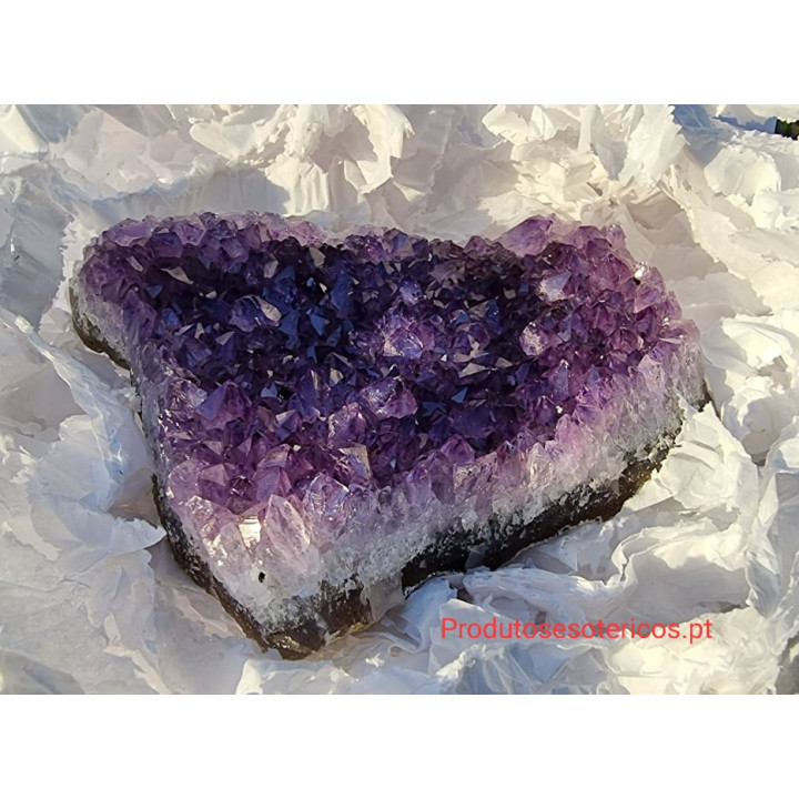 {
  "name": "Drusa Amethyst Quartz 400/500g"
}