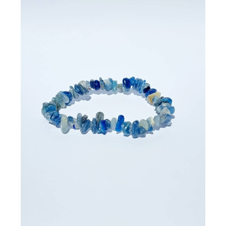 {
  "name": "Cyanite Bracelet - Chip"
}