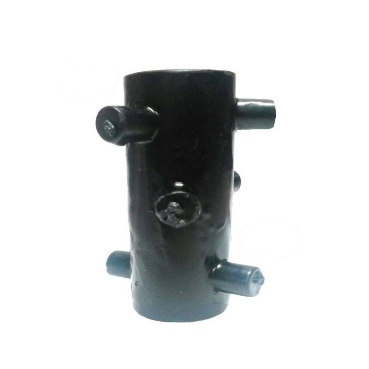 {
  "product_name": "7 Wick Black Candle - Breaks Everything - Candle"
}