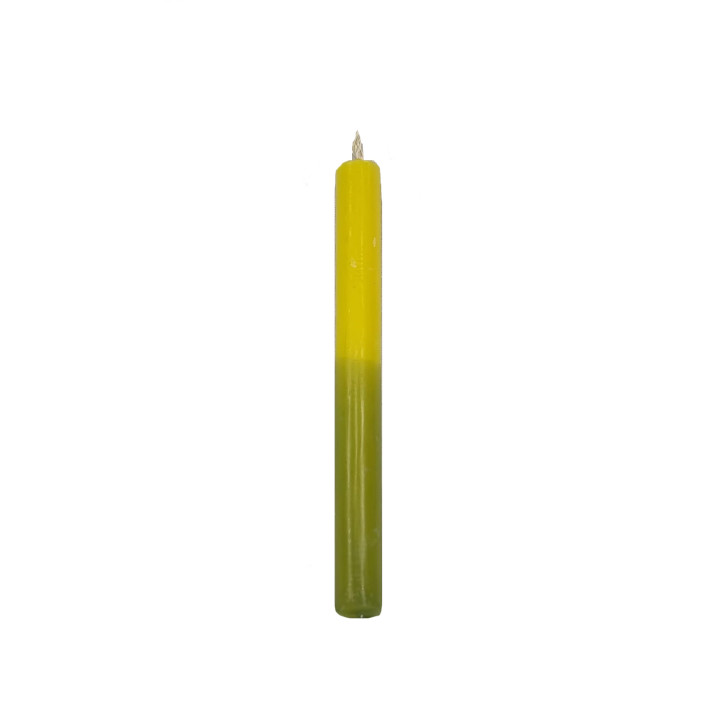 {
  "text": "1 yellow and green candle (15×15)"
}