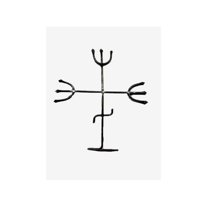 {
  "text": "Iron Tool (Mount) - Pomba Gira da Noite"
}